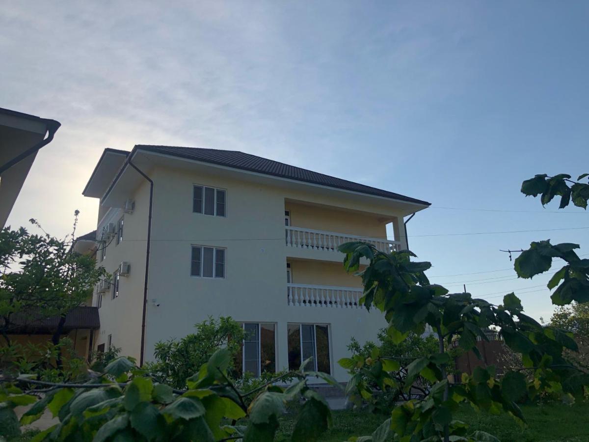 Gudauta Hotel Exterior foto